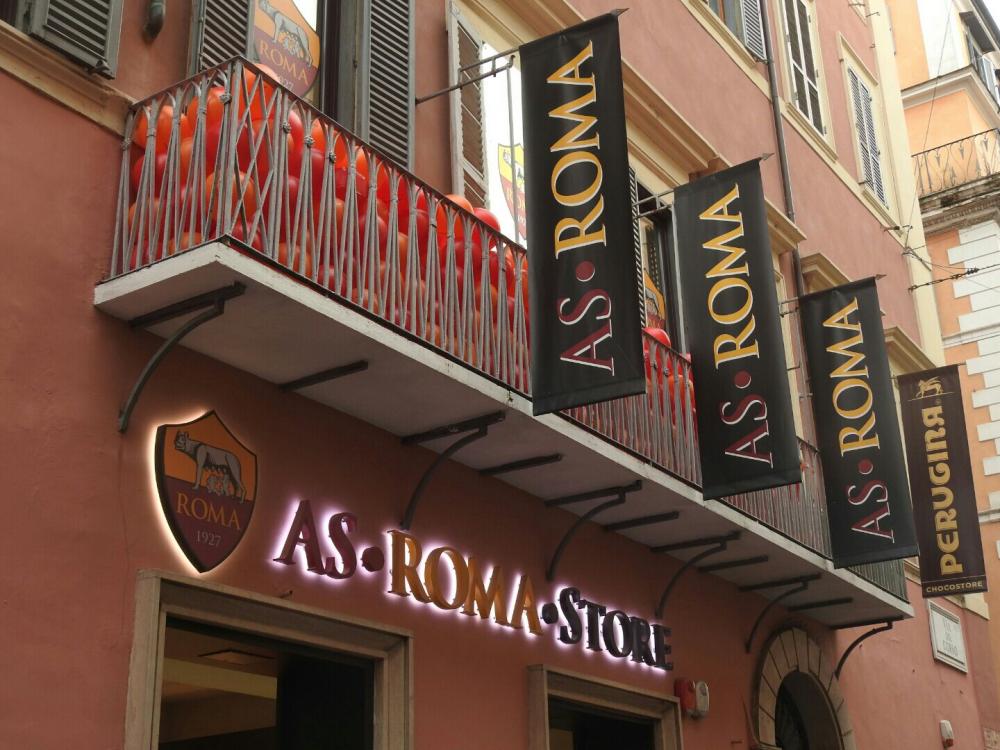 AS Roma Store Via del Corso