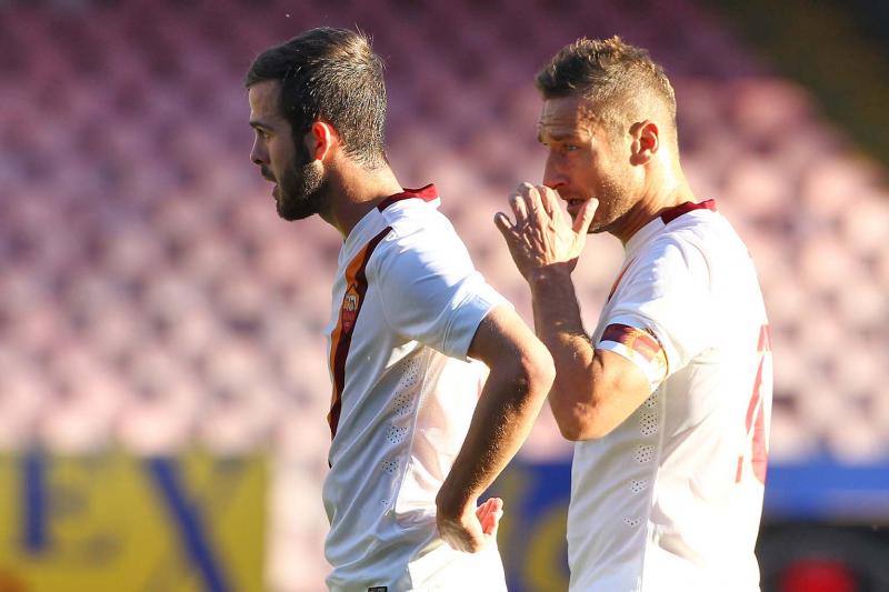 Miralem Pjanic e Francesco Totti